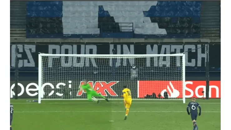 La gran parada de Keylor Navas al penal de Lionel Messi