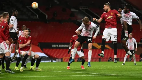 Empate 1-1 entre Manchester United y AC Milan por la Europa League.