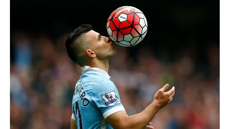 El Kun aún no tiene ofertas para renovar contrato con el City.