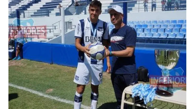 Colo Colo busca los goles de Cabral