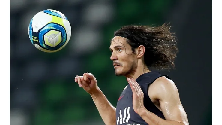 Cavani se acerca a Boca