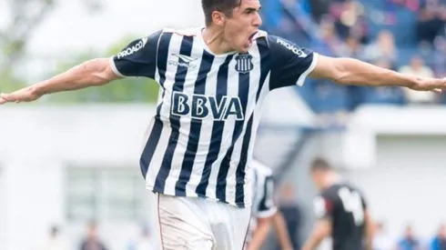 Cabral se aleja cada día más de Colo Colo.