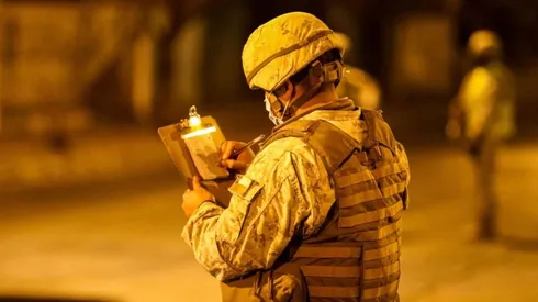 El toque de queda será hasta las 05:00 horas del día siguiente.