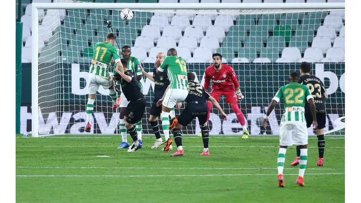 Real Betis dio vuelta el resultado ante Alavés