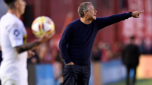 El ex entrenador de la UC no pudo ante el Tricolor de Hernán Crespo.