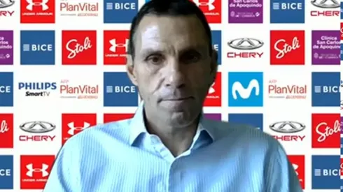 Gustavo Poyet virtió conceptos por primera vez como entrenador de Universidad Católica