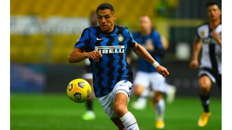 Alexis anotó un doblete en el triunfo del Inter ante Parma