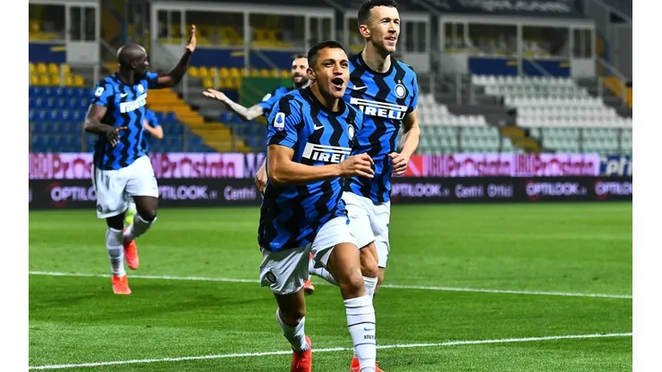 Sánchez fue la figura ante Parma