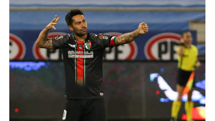 El Mago está jugando como centrodelantero en Palestino