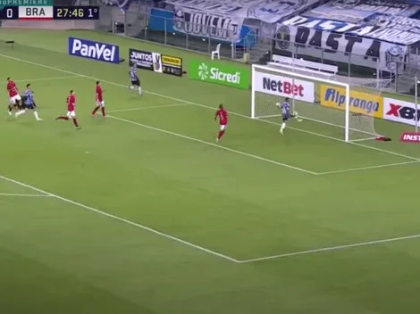 Video: Compañero le roba un golazo a César Pinares