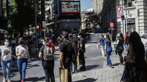 Santiago retorna a fase 2