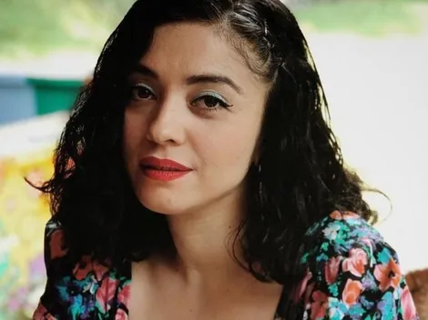 Mon Laferte queda "en shock" con pequeña fan