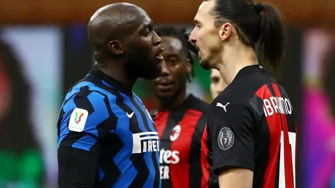 El duro choque entre Lukaku e Ibrahimovic.