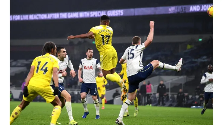 Fulham se ilusiona con mantener la categoría ya que están a solo tres puntos de salvarse.