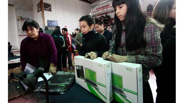 Entrega de computadores Yo Elijo mi PC