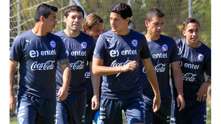 Miiko Albornoz se empapó de Colo Colo cuando coincidió con Esteban Paredes en la selección chilena mundialista de Brasil 2014