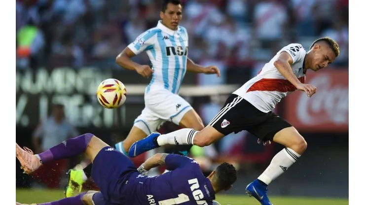 Los chilenos de Racing no lo pasan bien en la previa de este importante encuentro.