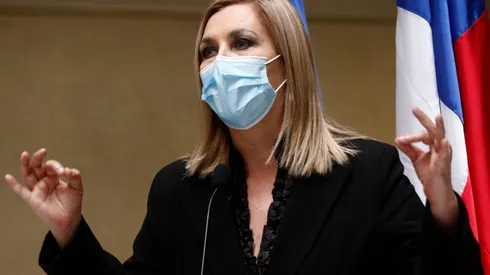 Tercer retiro pasa a comisión de constitución de la Cámara