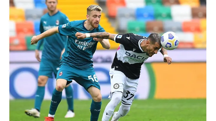 Estando a cuatro unidades del Inter, el Rossoneri no pierde la esperanza de quedarse con el scudetto.