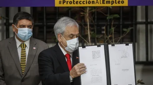 Las autoridades han flexibilizado el retiro del dinero dispuesto por el Seguro de Cesantía.