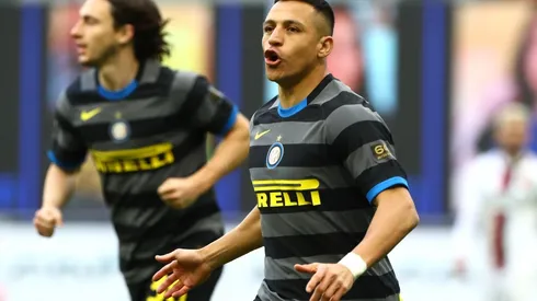 Alexis Sánchez estuvo cerca de marcar su doblete.