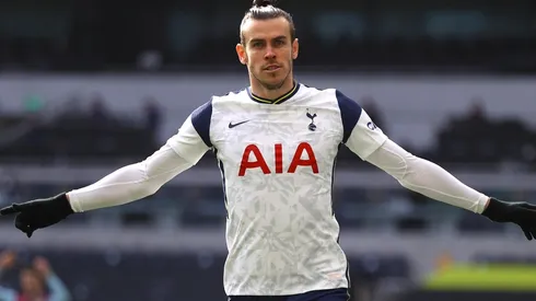 Gareth Bale le marcó dos goles al Burnley