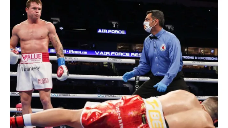 El golpe de Canelo que acabó con la ilusión de Yildirim.
