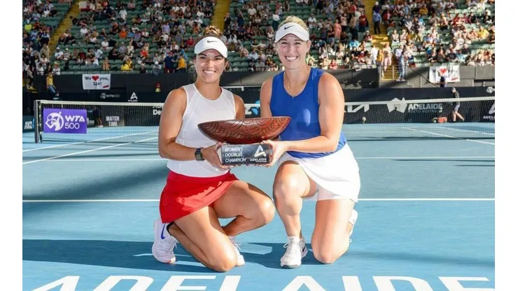 La tenista suma su primer título de la temporada.