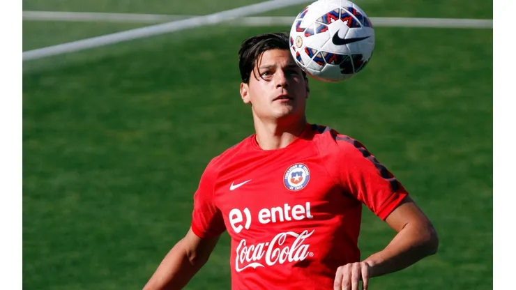 Quinteros aprobó el fichaje del lateral.
