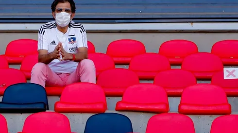 Los hinchas de Colo Colo se manifiestan contra Mosa