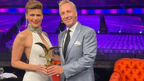 Tonka Tomicic y Martín Cárcamo encabezaron la primera noche de "Todos a Viña", en Canal 13.