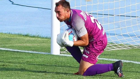 Sebastián Pérez evitaría jugar en Primera B con Deportes Iquique.