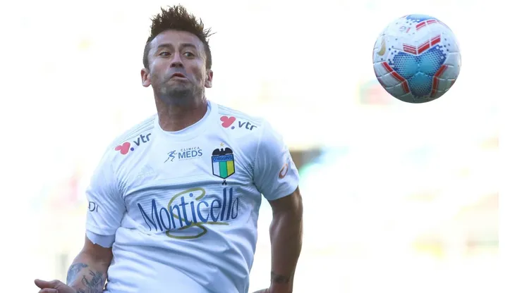 Roberto Gutiérrez llevará sus goles a Ñublense.