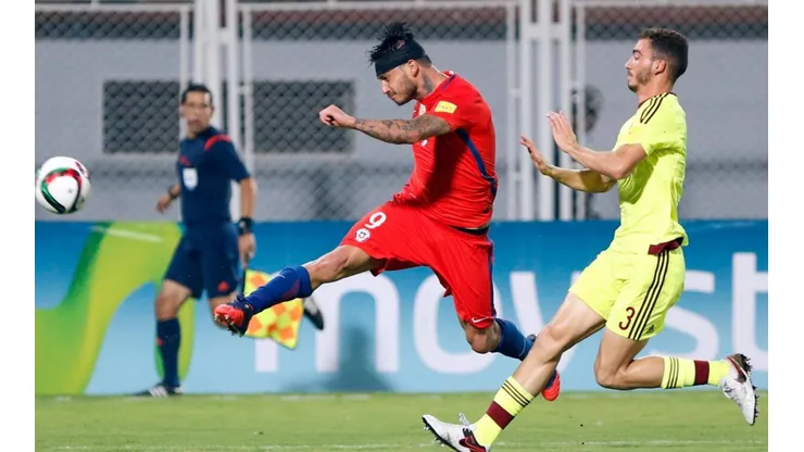 Mauricio Pinilla es el último gran centrodelantero de Chile según Martín Lasarte