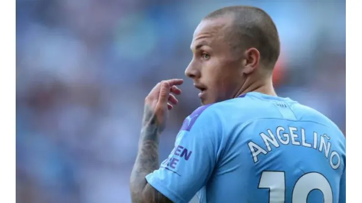 Angeliño jugó en dos períodos en Manchester City: 2015-2017 y 2019-2020