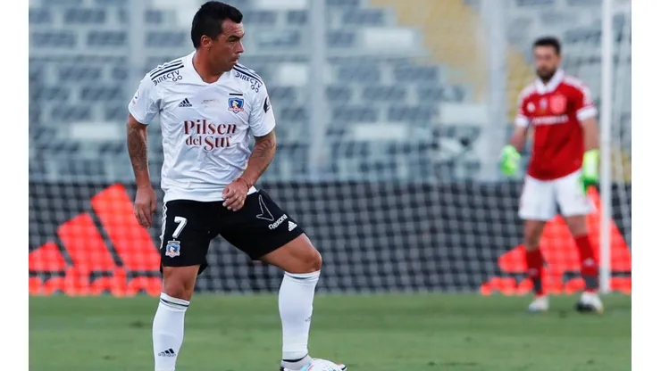 Patricio Yáñez está de acuerdo con Colo Colo de no renovarle a Esteban Paredes