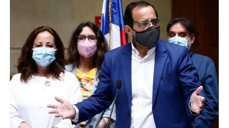 Jaime Mulet impulsó uno de los proyectos para el tercer retiro del 10% de ahorros previsionales.