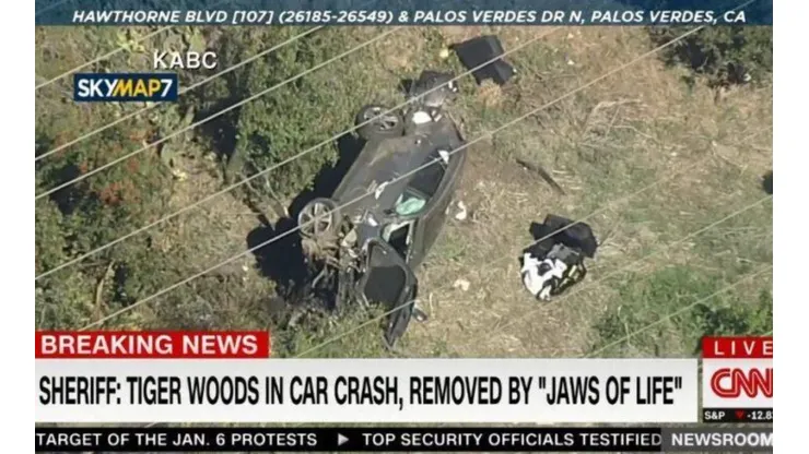 Tiger Woods sufrió un accidente de automóvil en Los Angeles