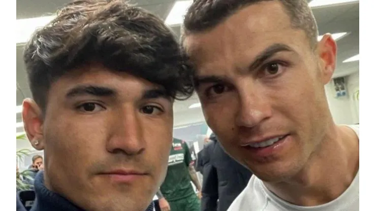 Rojas junto a CR7
