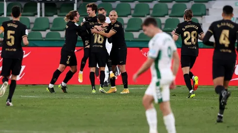 La última vez que se enfrentaron por liga el Barça superó por 2-0 al Elche en un apretado partido donde los catalanes no pudieron contar con Lionel Messi.