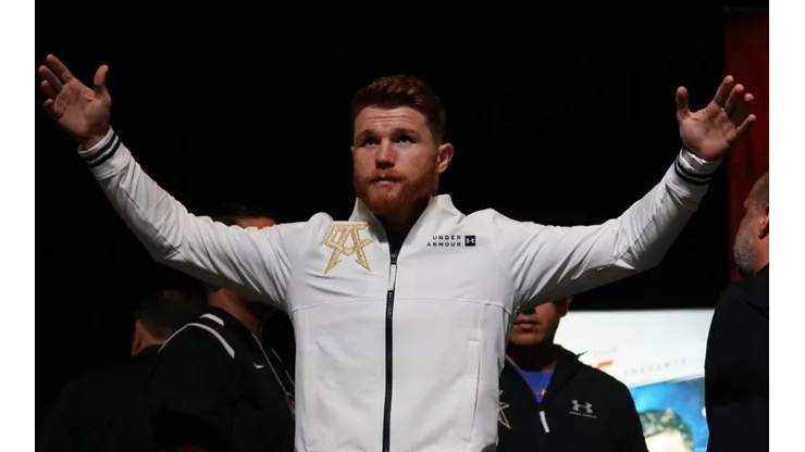 Canelo Álvarez quiere seguir rompiendo récords dentro y fuera del cuadrilátero.