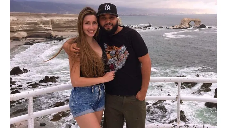 Araceli Díaz junto a Sebastián "Cangri" Leiva, en La Portada de Antofagasta.