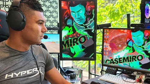 Casemiro tiene todos los accesorios gamer en su casa