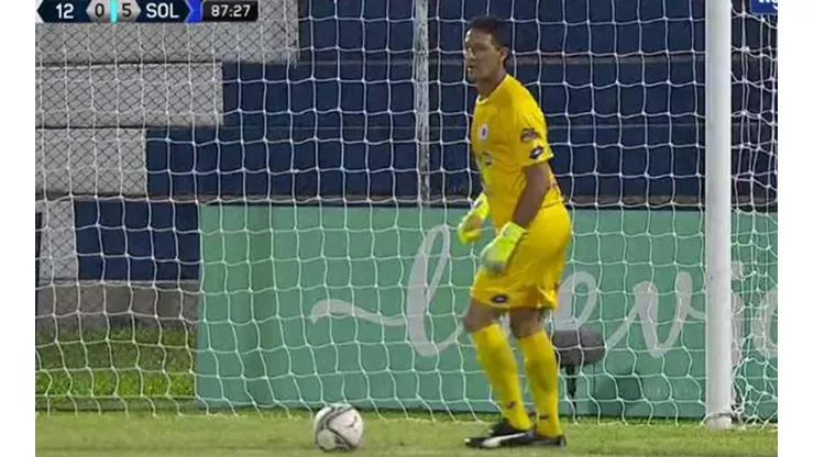 Nelson Bernal había jugado su último partido profesional en 2004