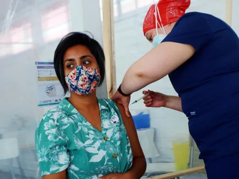 ¿Quiénes serán las próximas personas en vacunarse?