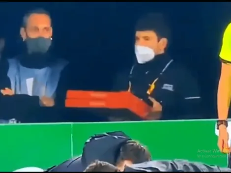 Inaudito: Repartidor de pizzas aparece en partido de Europa League
