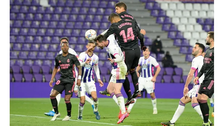El gran cabezazo de Casemiro con el que Real Madrid se impuso a Valladolid.