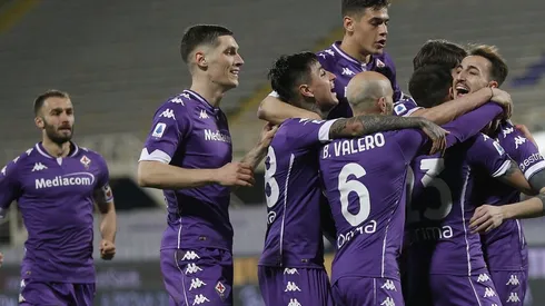 Erick Pulgar celebró con goleada su titularidad con la Fiorentina.