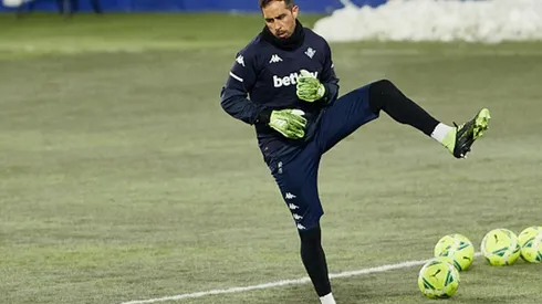 Claudio Bravo y el misterio si vuelve a la cancha en Real Betis contra Getafe.