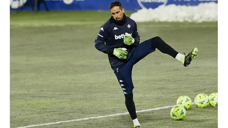 Claudio Bravo y el misterio si vuelve a la cancha en Real Betis contra Getafe.